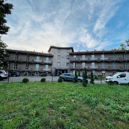 Emma Hotel Bologna Fiera غرانارولو ديلّيميليا المظهر الخارجي الصورة