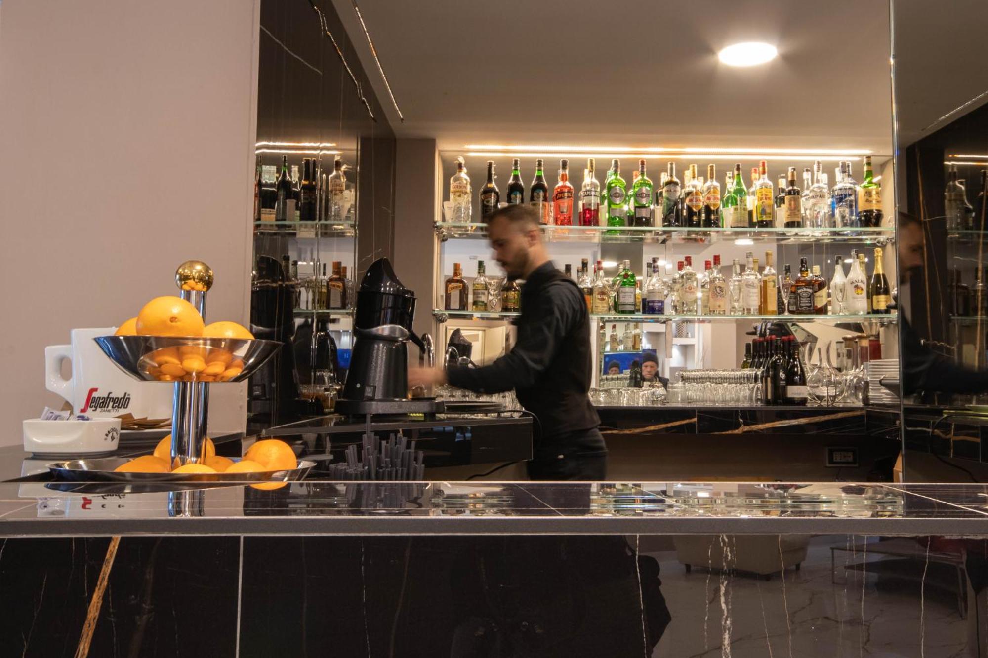Emma Hotel Bologna Fiera غرانارولو ديلّيميليا المظهر الخارجي الصورة